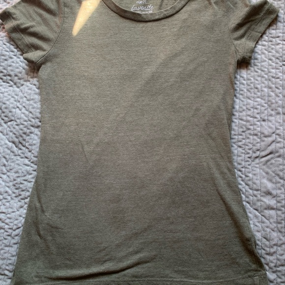 Green T-Shirt - Picture 2 of 4